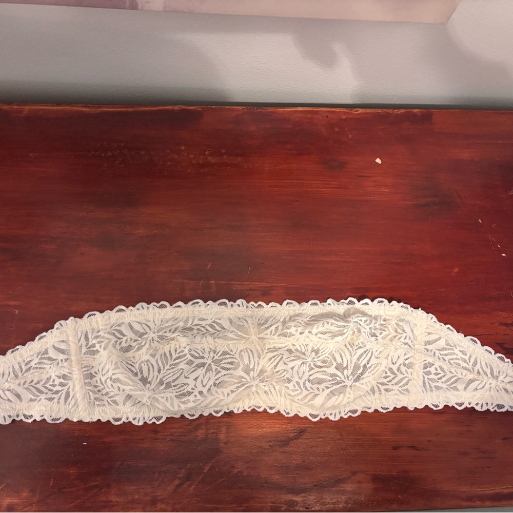 Aerie Cream Lace Bralette Size 34D | Soft Wired Bra